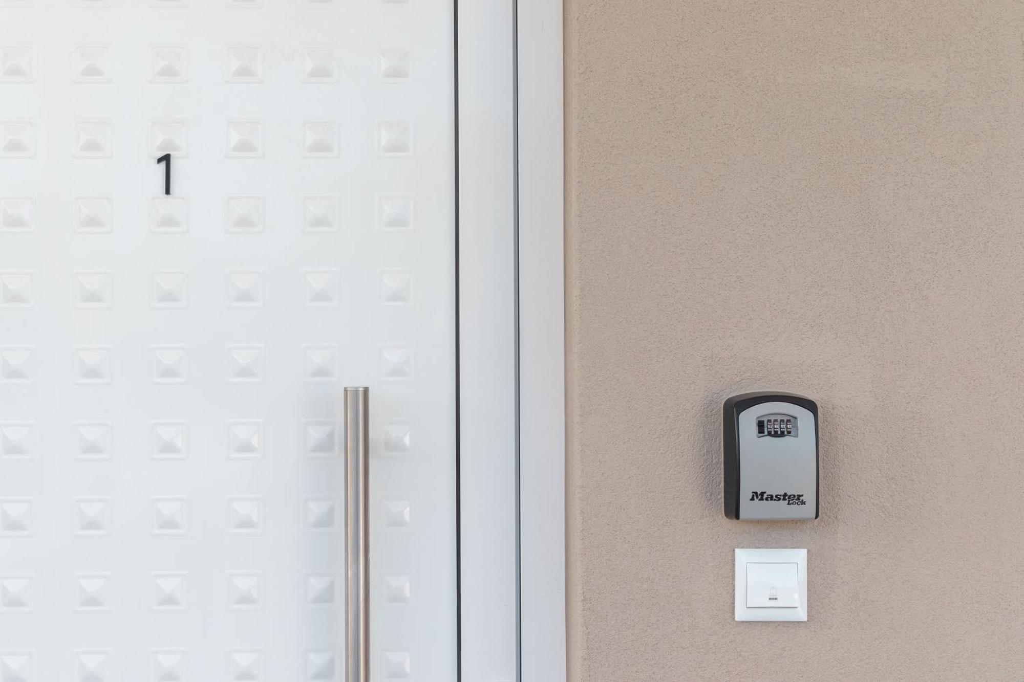 Harmony Luxury Apartment Ierápetra エクステリア 写真